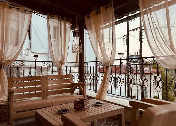 Philoxenia * Makrirrákhi