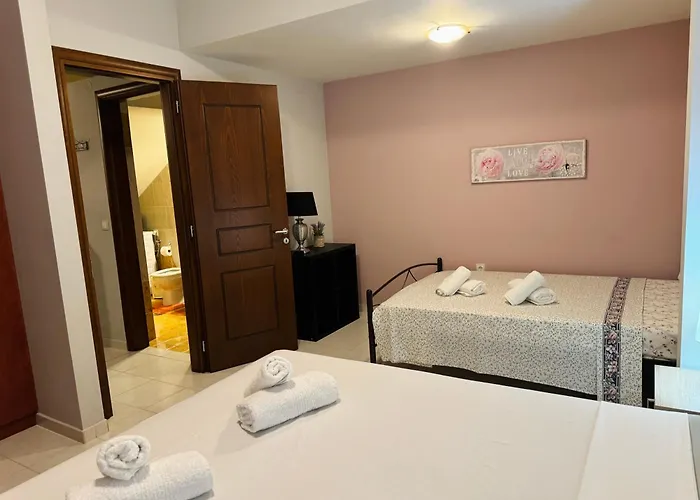 דירה Philoxenia *