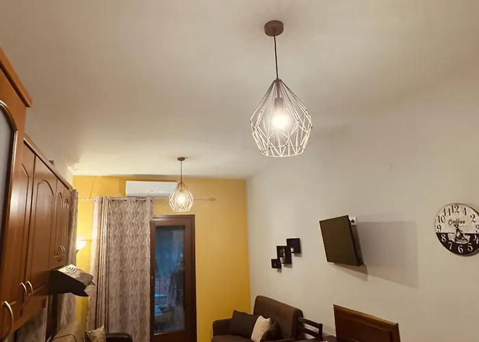 Philoxenia * Makrirrákhi